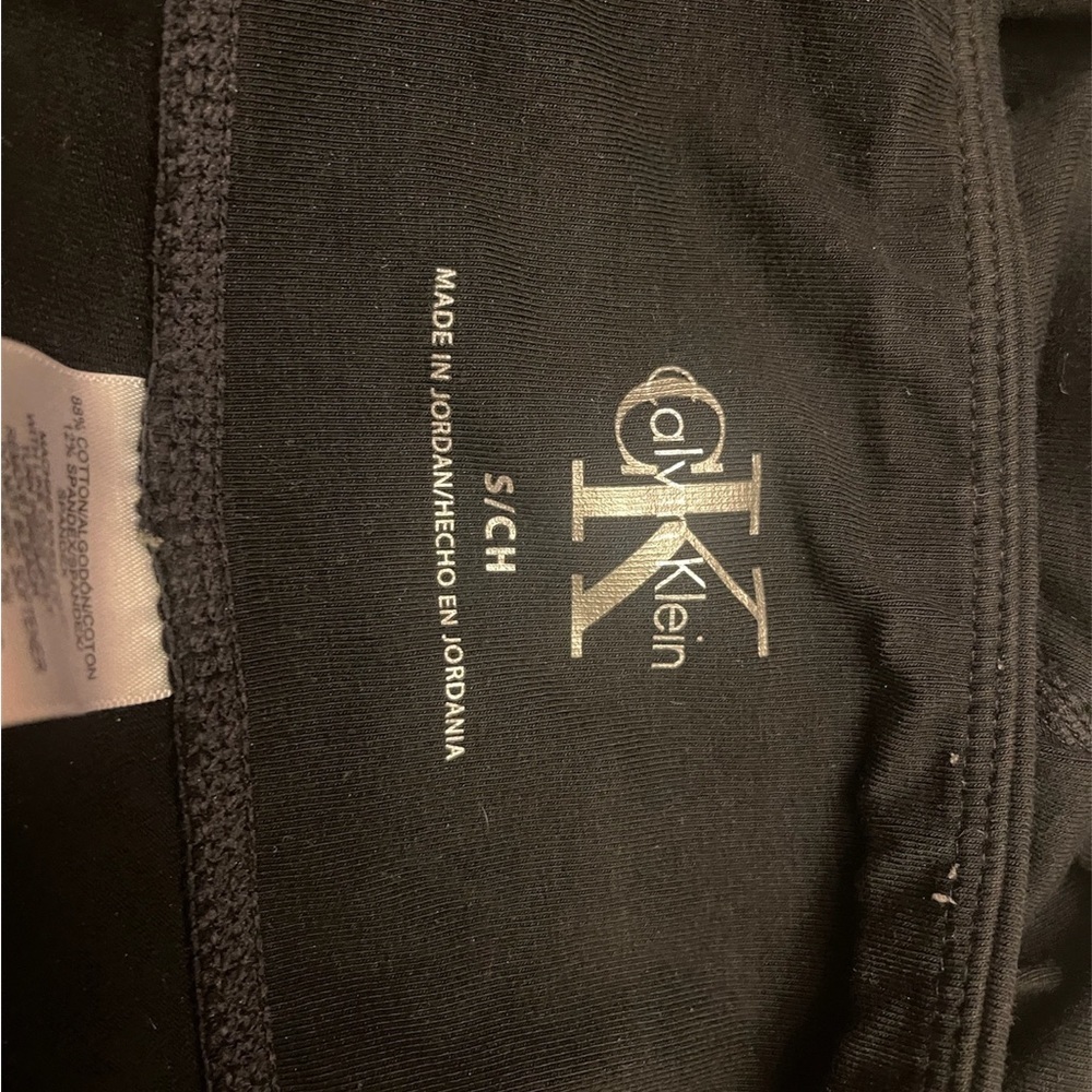 Calvin Klein crop black leggings size small - Picture 3 of 3